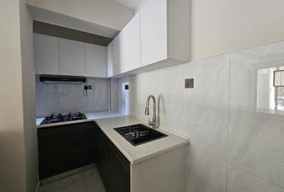 1 Bed Apartment with Gym in Kilimani - 3