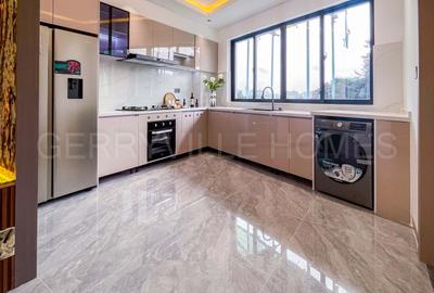 3 Bed Apartment with En Suite in Kileleshwa - 2