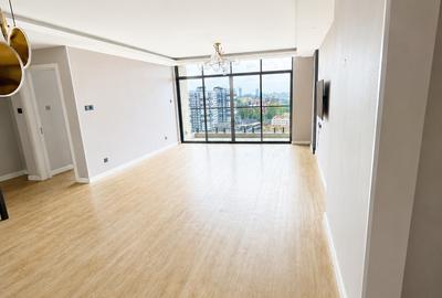 2 Bed Apartment with En Suite in Westlands Area - 3