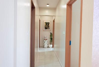 Studio Apartment with Swimming Pool at Riara Road - 2