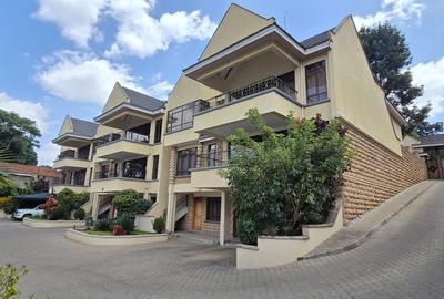 5 Bed Townhouse with En Suite at Convent Drive - 4