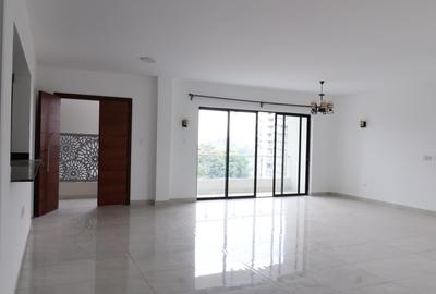 Serviced 3 Bed Apartment with En Suite in General Mathenge