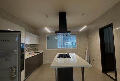 3 Bed Apartment with En Suite at Riverside Drive - 3