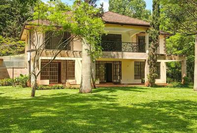 5 Bed Villa with En Suite at Miotoni