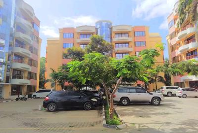 4 Bed Apartment with En Suite at Mt Kenya - 2