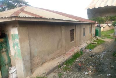 10 Bed House with Borehole at Mtopanga - 3