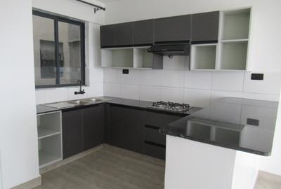 3 Bed Apartment with En Suite at Getathuru Rd - 4