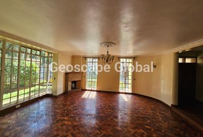 5 Bed Townhouse with En Suite in Lavington - 4