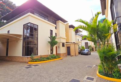 5 Bed Townhouse with En Suite at Kaputei Garden
