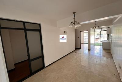 1 Bed Apartment with En Suite in Kilimani - 2