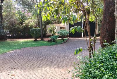 4 Bed Townhouse with Staff Quarters in Karen - 2
