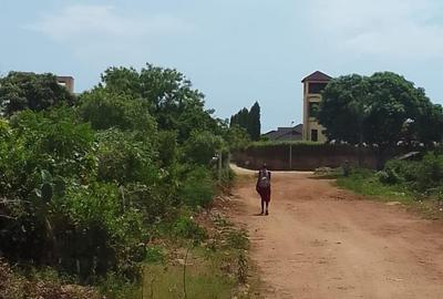 1,000 ft² Land at Diani Beach Road - 2