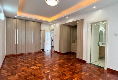 3 Bed Apartment with En Suite in Kileleshwa - 4