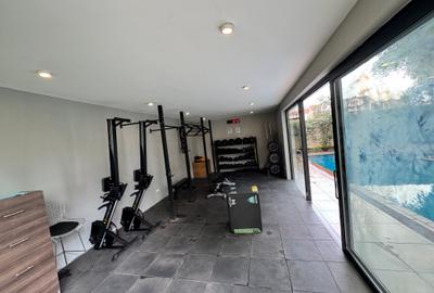Serviced 2 Bed Apartment with En Suite in Lavington - 4