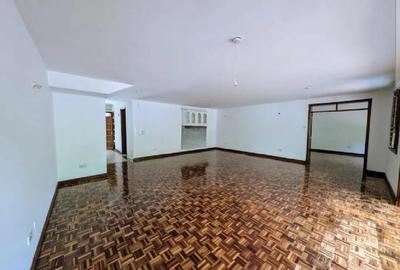 4 Bed Townhouse with En Suite in Kileleshwa - 3