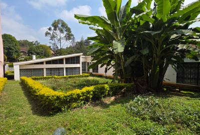 Commercial Property with Service Charge Included in Lavington