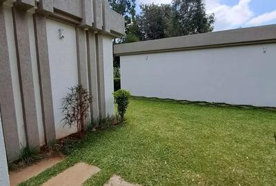 2 Bed House with En Suite at Karen - 4