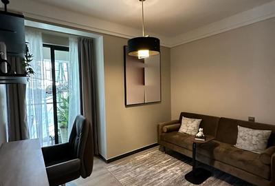 3 Bed Apartment with En Suite in Lavington - 4