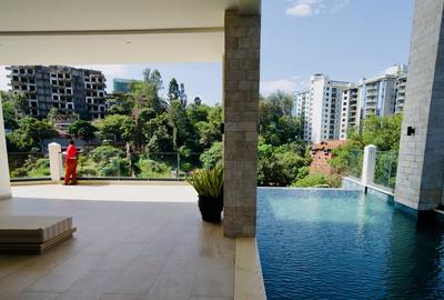 3 Bed Apartment with En Suite at 2026-385 3 Bed