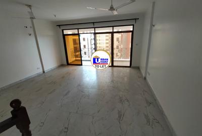 3 Bed Apartment with En Suite in Nyali Area - 2