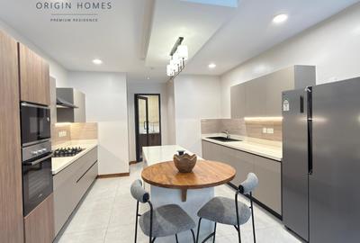 2 Bed Apartment with En Suite at Westlands - 4