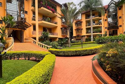 3 Bed Apartment with En Suite in Lavington - 2