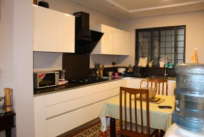 2 Bed Apartment with En Suite in Parklands - 4