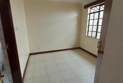 2 Bed Apartment with En Suite in Ruaka