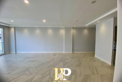 2 Bed Apartment with En Suite in Rhapta Road