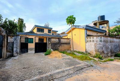 4 Bed House with Staff Quarters at Behind Oshwal Academy