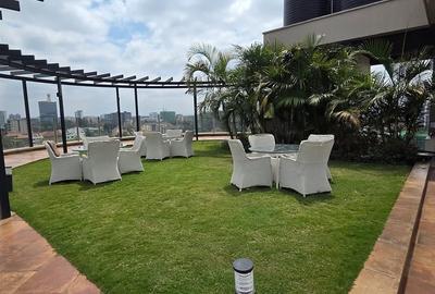 4 Bed Apartment with En Suite at Riverside Drive