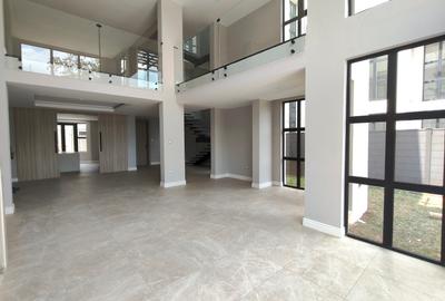 4 Bed Townhouse with En Suite at Runda - 4