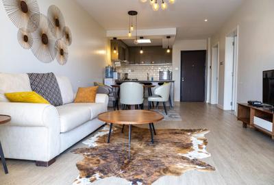 1 Bed Apartment with En Suite in Riverside