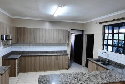 3 Bed House with En Suite at Bomas Area - 4