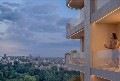 1 Bed Apartment with Swimming Pool at Riverside Drive - 4