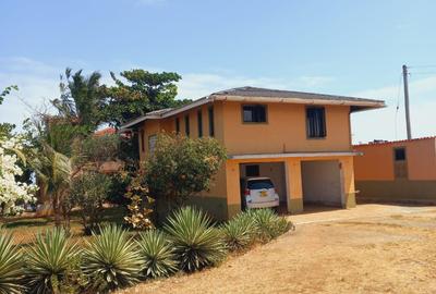 4 Bed House with En Suite in Kikambala - 4