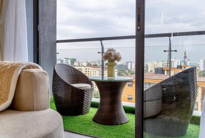 Serviced 2 Bed Apartment with En Suite in Lavington - 2