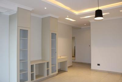 4 Bed Villa with En Suite in Tatu City - 3