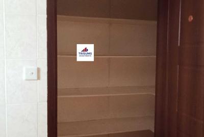 3 Bed Apartment with En Suite in Westlands Area - 4