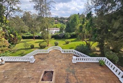 4 Bed House with En Suite in Nyari - 2