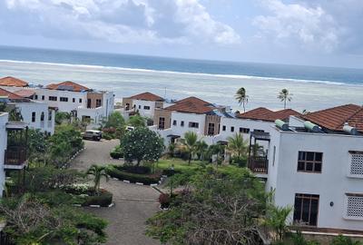 3 Bed Townhouse with En Suite at Kikambala