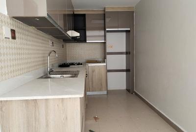 1 Bed Apartment with En Suite in Westlands Area - 3