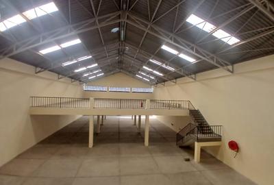 11,497 ft² Warehouse with Fibre Internet in Industrial Area - 2