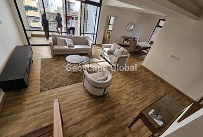 3 Bed Apartment with En Suite in Riverside - 3
