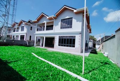 4 Bed House with En Suite in Kiambu Road