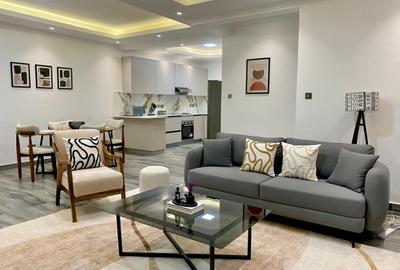 Serviced 1 Bed Apartment with En Suite in Brookside - 2