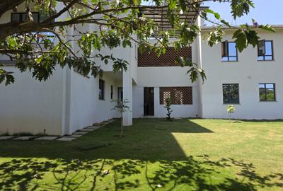 5 Bed House with En Suite in Thigiri - 3