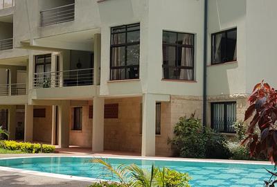 5 Bed Townhouse with En Suite at Convent Drive 66 - 3