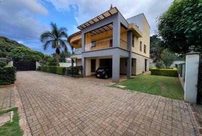 5 Bed Townhouse at Lavington - 3