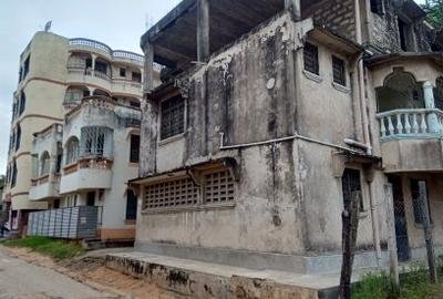 5 Bed House at World Bank Estate - 2